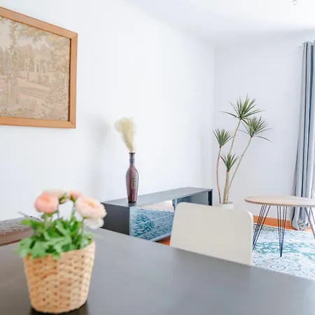 Apartment Next To The Cathedral Church Of Se Lisbon
